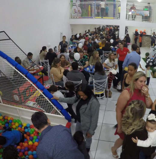 imagem criança aprendendo imagem criança aprendendo